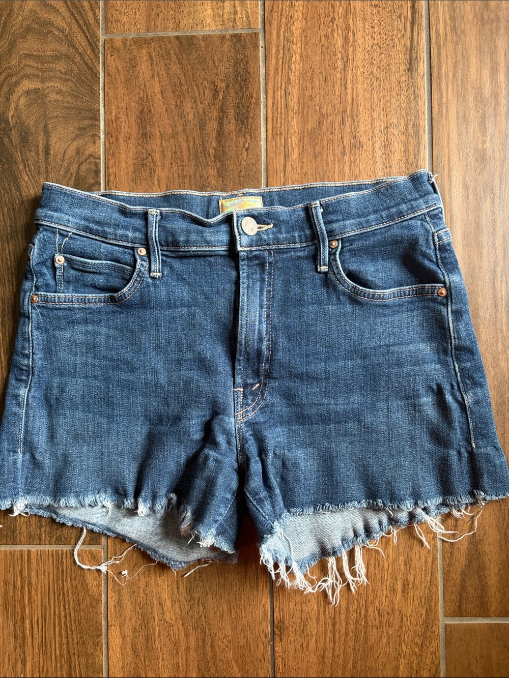 MOTHER denim shorts size 27 The Charmer fray short girl crush